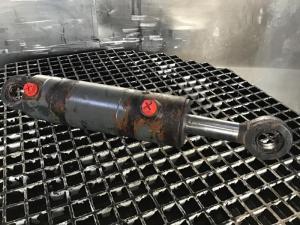 Liebherr Cilindro di sterzo